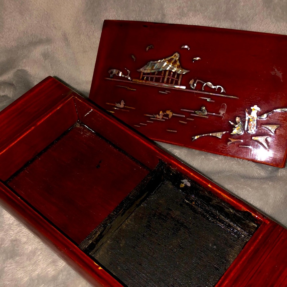 Chinese vintage smoke box
